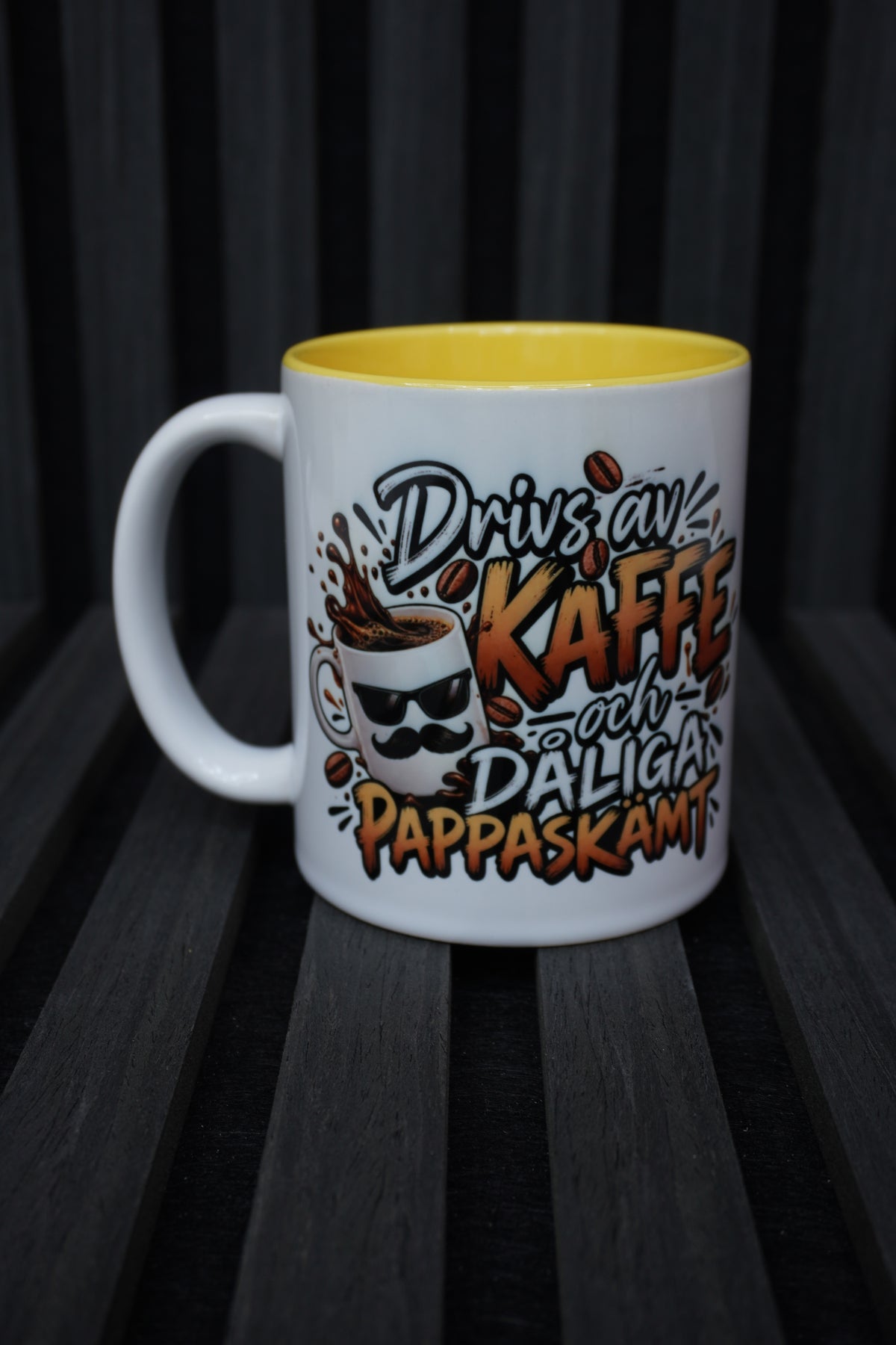 Presentlåda till fars dag: T-shirt, mugg och underlägg