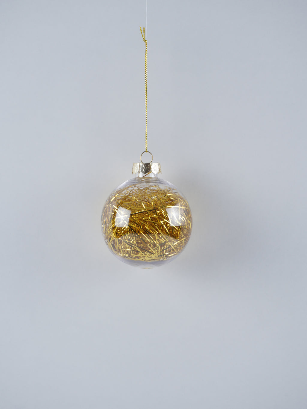 Personlig Julgranskula med Namn – Röd, Guld, Vit Glitterdekoration