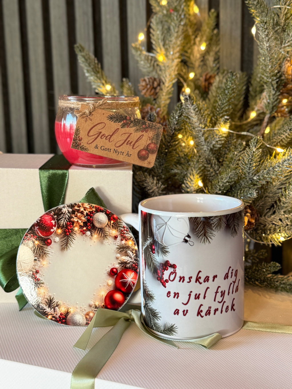 Christmas Gift Set – Mug, Scented Candle & Coaster