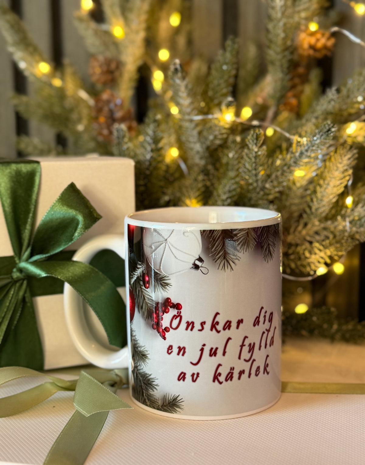Personalized Christmas Gift Set – Name Ornament, Mug & Coaster